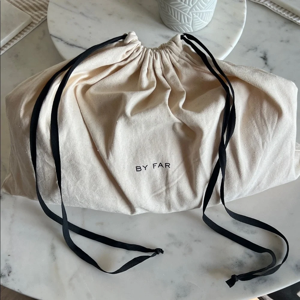 BY FAR Cush Peony Flat Grain Leather Shoulder Bag - Picture 11 of 11